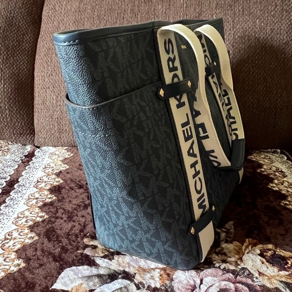 MICHAEL KORS Maeve Gold-Tone Hardware Large Open Tote Bag NWT-Admiral/Pale Blue - Picture 5 of 10